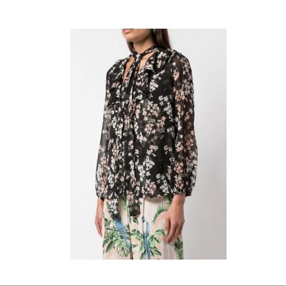 Misa Los Angeles Patia Floral Blouse. - Picture 4 of 9